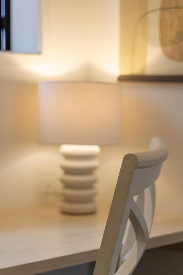 Gorgeous Getaway On Gloucester St- 1 Bed 1 Bath Christchurch Exterior foto